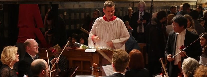 Best-ever Christmas carols in Holy Trinity Brussels 2016